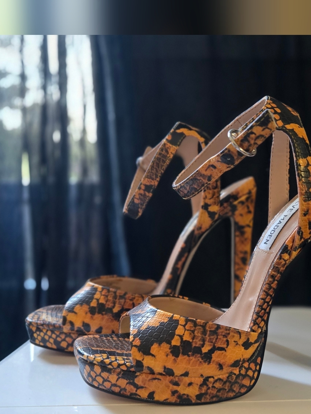 Steve Madden Yellow and Black Snakeskin Platform Heels